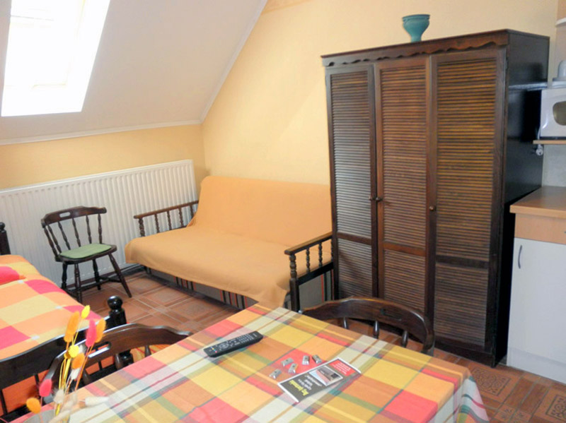 Gyula Apartment 15 is situated in the vicinity of the Castle Bath (spa)