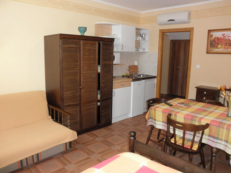 Gyula Apartment este o cameră 2 - în apropiere de Baia de la Castelul (baie termală)